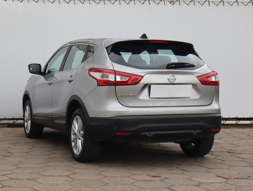 Nissan Qashqai, 2015