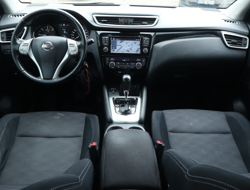 Nissan Qashqai, 2015