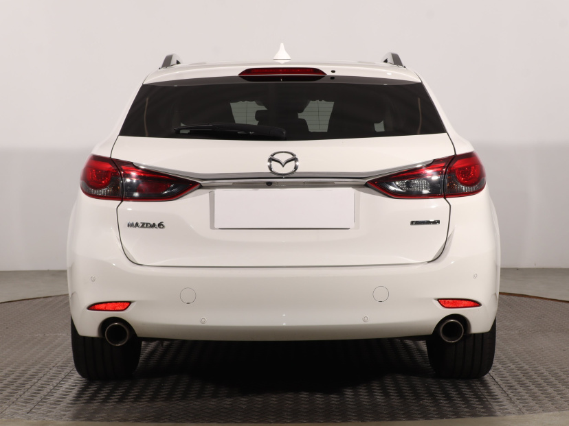 Mazda 6, 2022