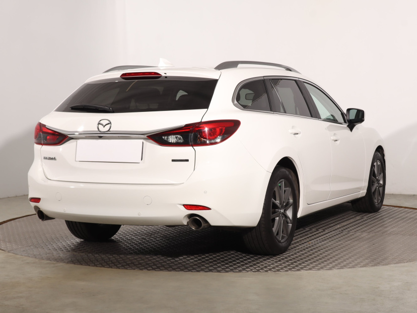 Mazda 6, 2022