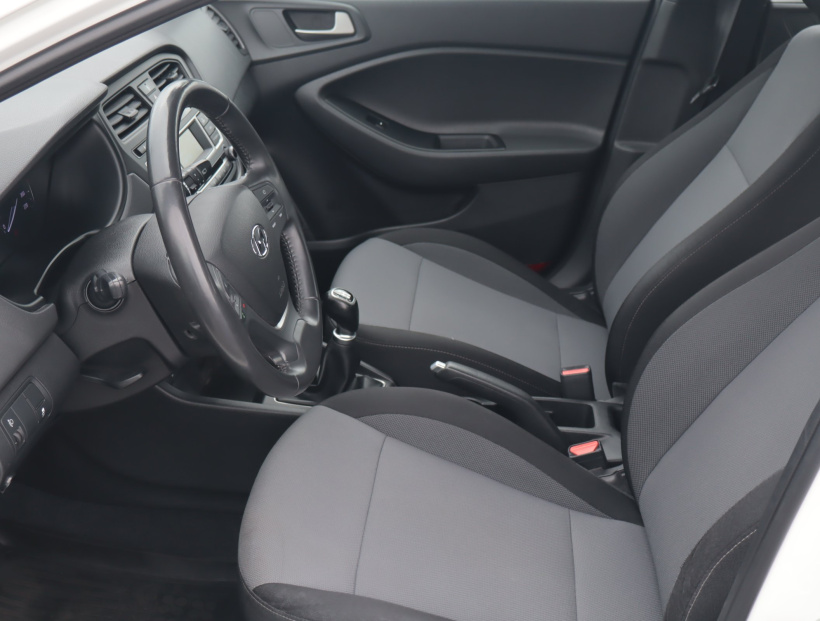 Hyundai i20, 2017