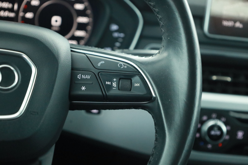 Audi A4, 2016