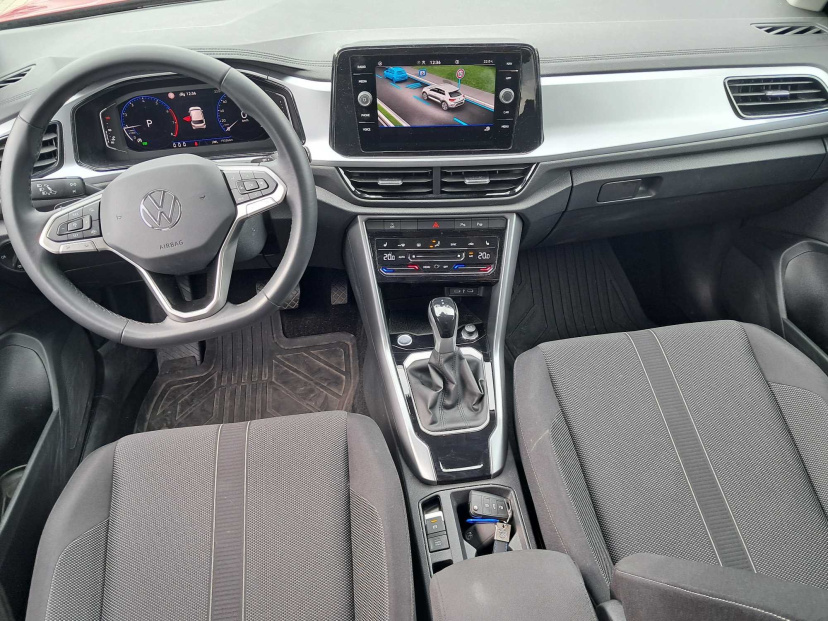 Volkswagen T-Roc, 2024