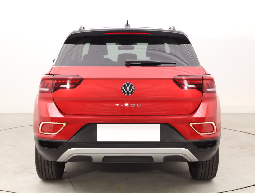 Volkswagen T-Roc, 2024