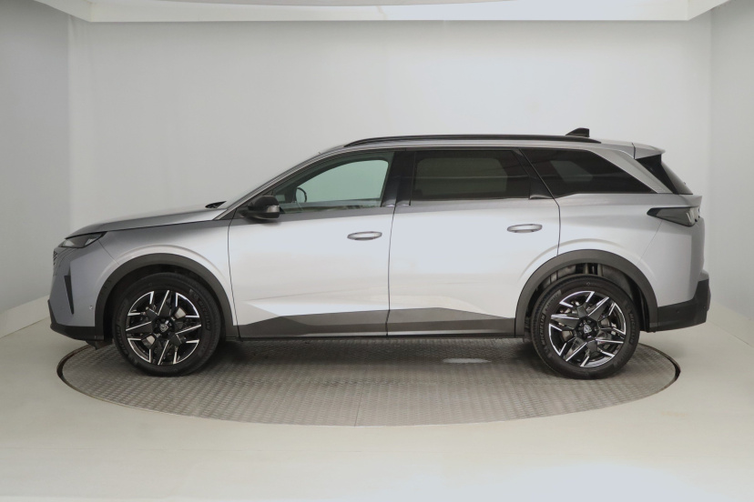 Peugeot 5008, 2025