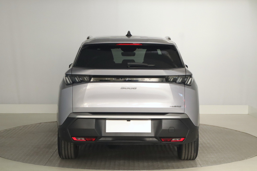 Peugeot 5008, 2025