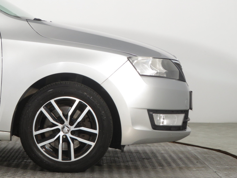 Škoda Rapid Spaceback, 2015
