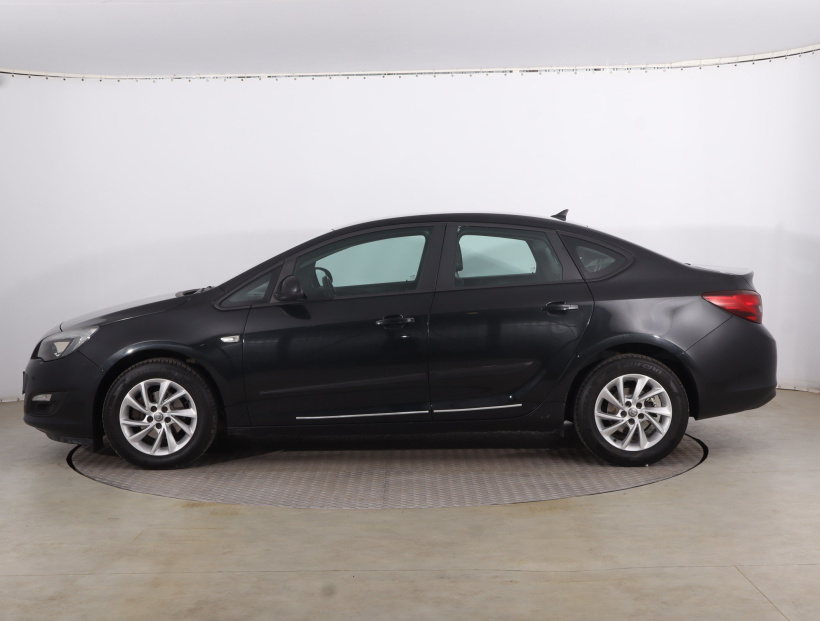 Opel Astra, 2016