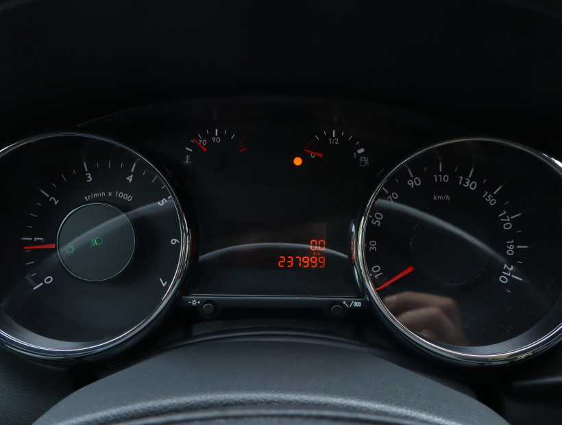 Peugeot 3008, 2011