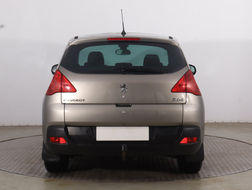 Peugeot 3008, 2011