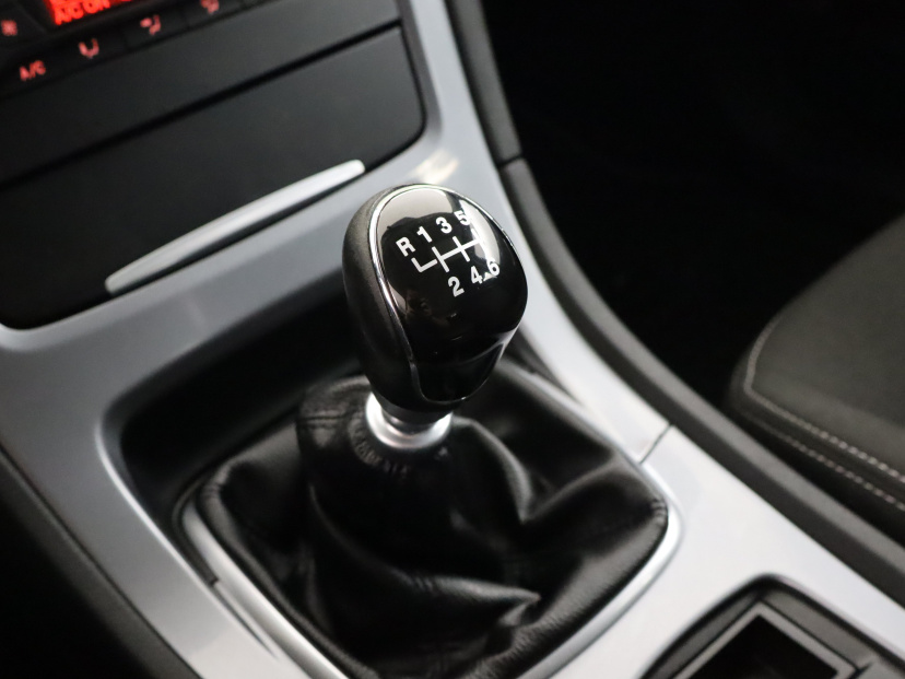 Ford Mondeo, 2013