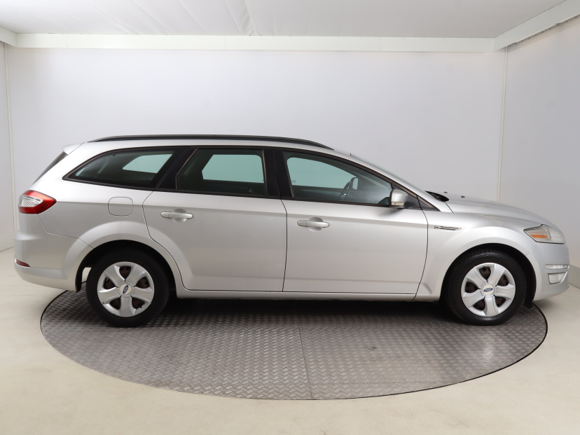 Ford Mondeo, 2013