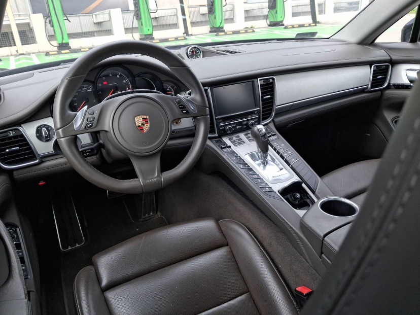Porsche Panamera, 2014