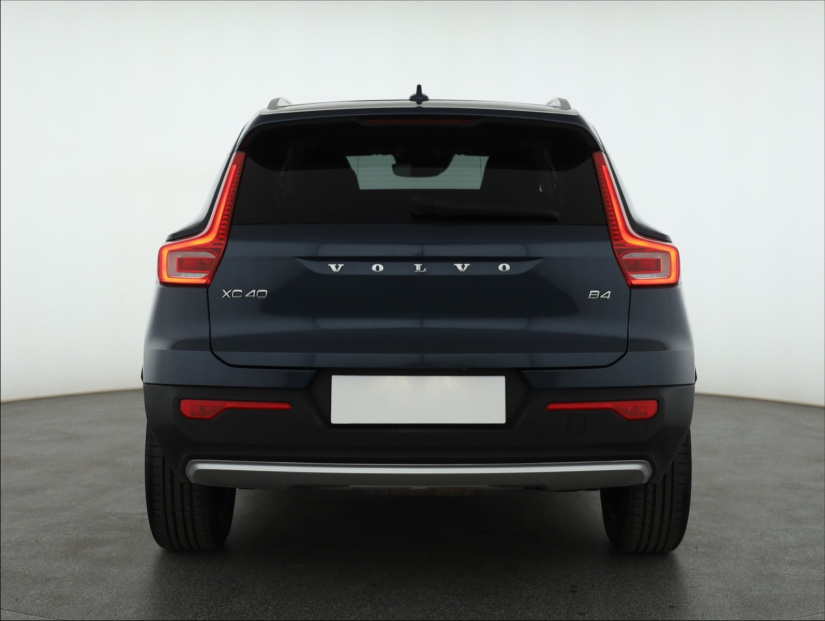 Volvo XC40, 2021