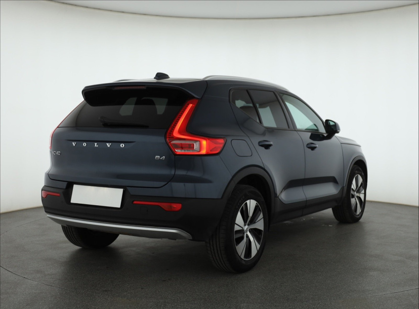 Volvo XC40, 2021