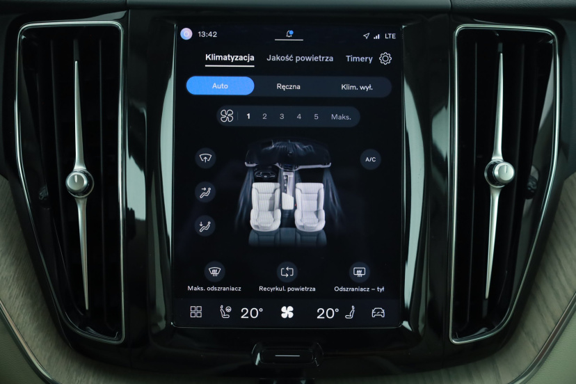 Volvo XC60, 2022