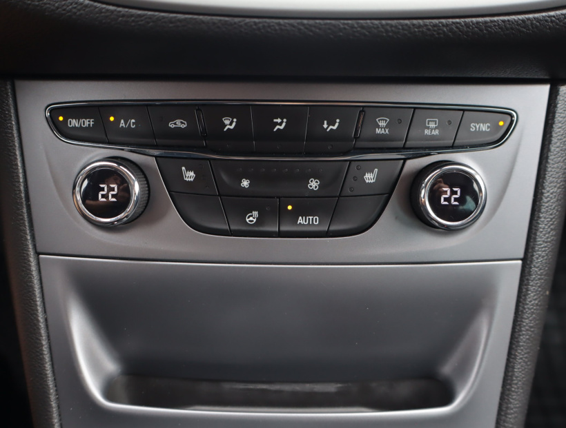 Opel Astra, 2017