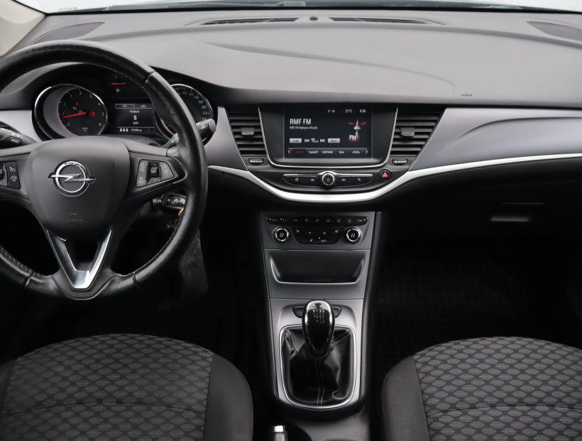 Opel Astra, 2017