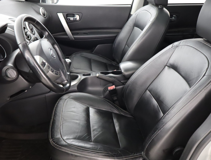 Nissan Qashqai+2, 2012