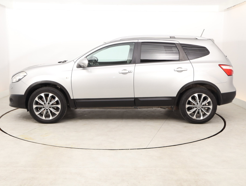 Nissan Qashqai+2, 2012