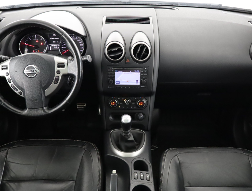 Nissan Qashqai+2, 2012