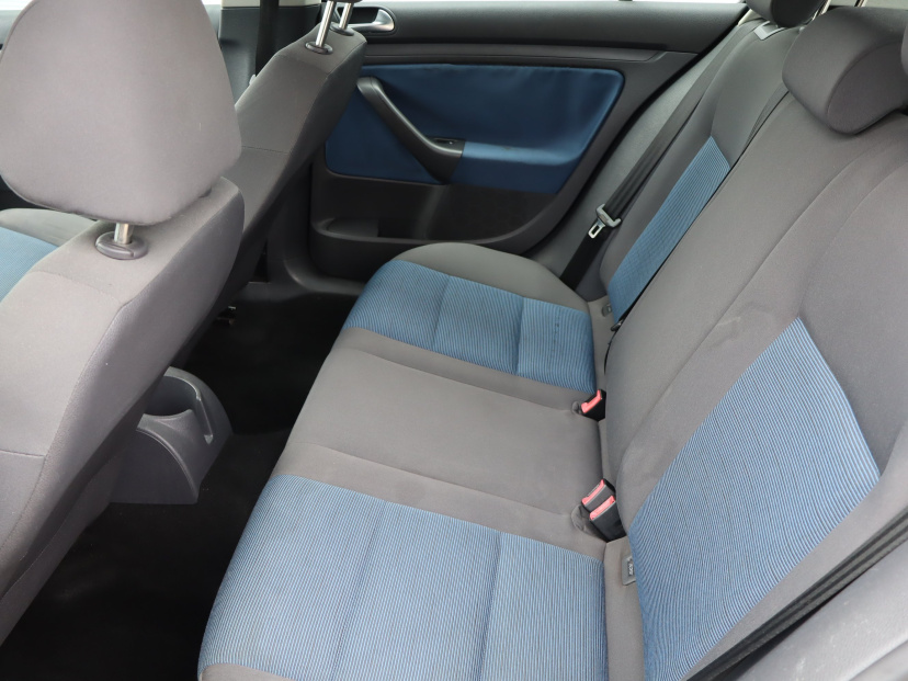 Volkswagen Golf, 2007