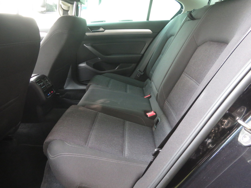 Volkswagen Passat, 2015