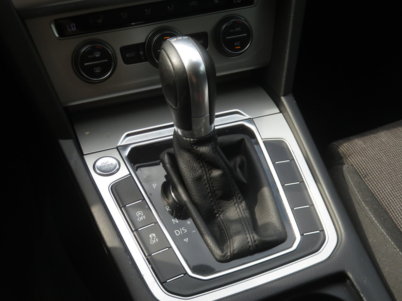 Volkswagen Passat, 2015