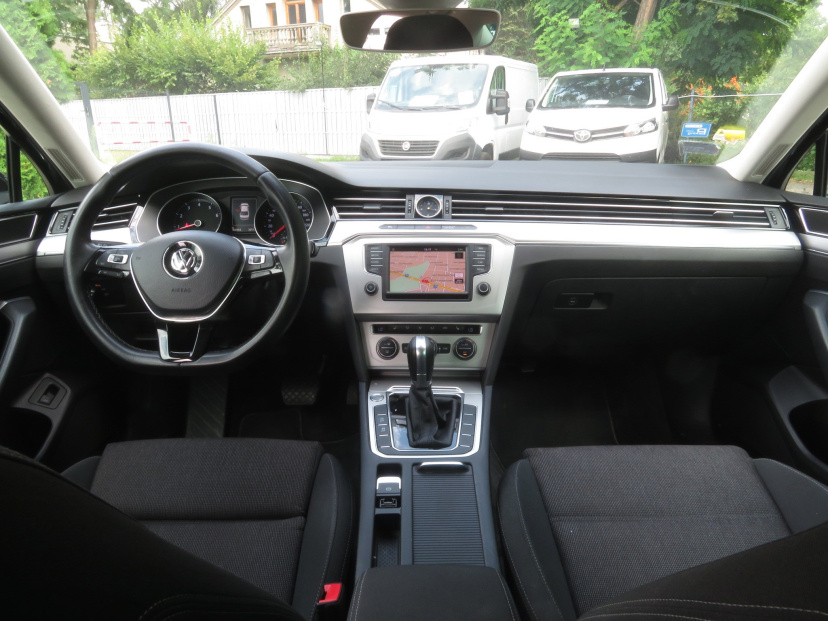 Volkswagen Passat, 2015