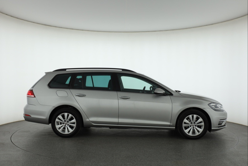 Volkswagen Golf, 2018