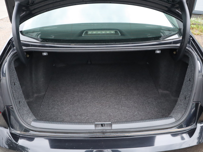 Volkswagen Jetta, 2014