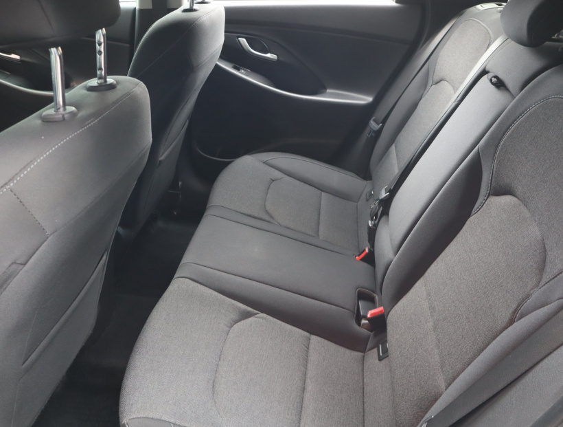 Hyundai i30, 2021