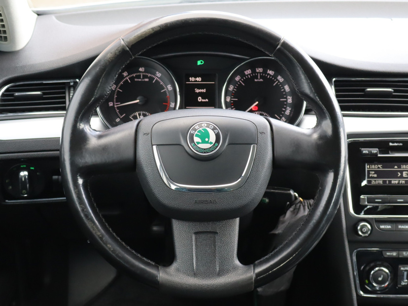 Škoda Superb, 2009