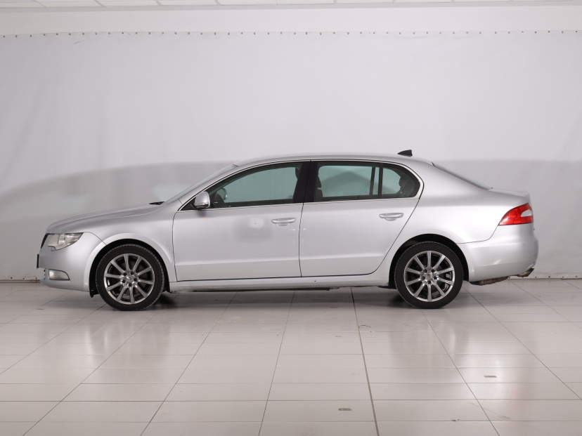 Škoda Superb, 2009
