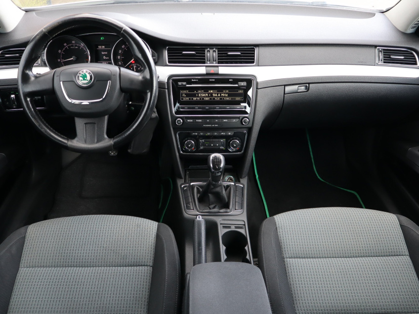 Škoda Superb, 2009