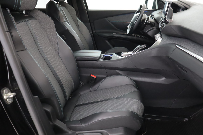 Peugeot 3008, 2021