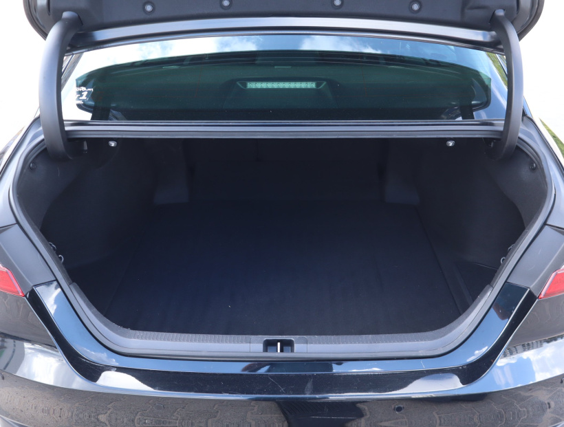 Toyota Camry, 2021