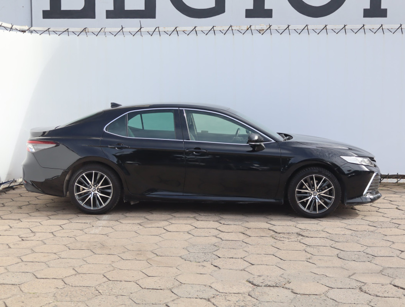 Toyota Camry, 2021
