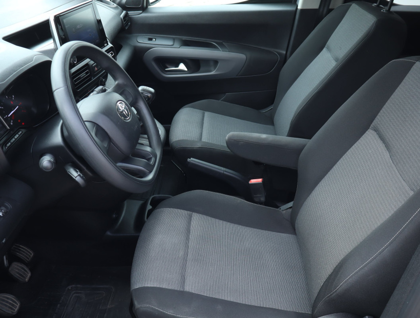 Toyota ProAce City Verso, 2023