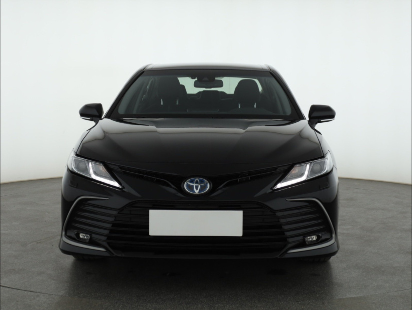 Toyota Camry, 2022