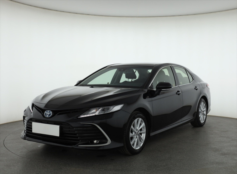 Toyota Camry, 2022