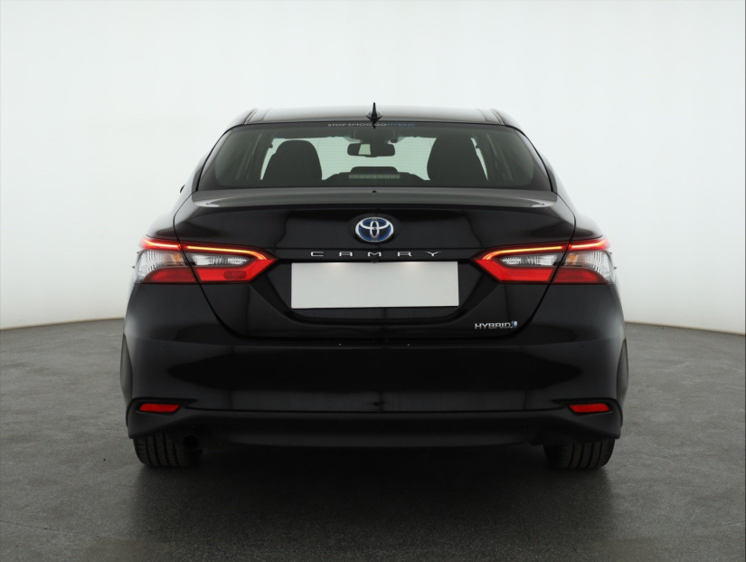 Toyota Camry, 2022