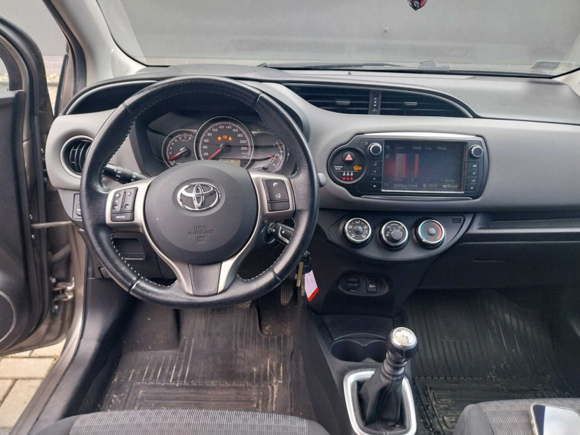 Toyota Yaris, 2016