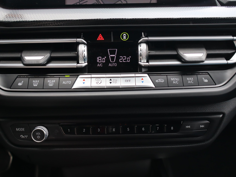 BMW 1, 2021