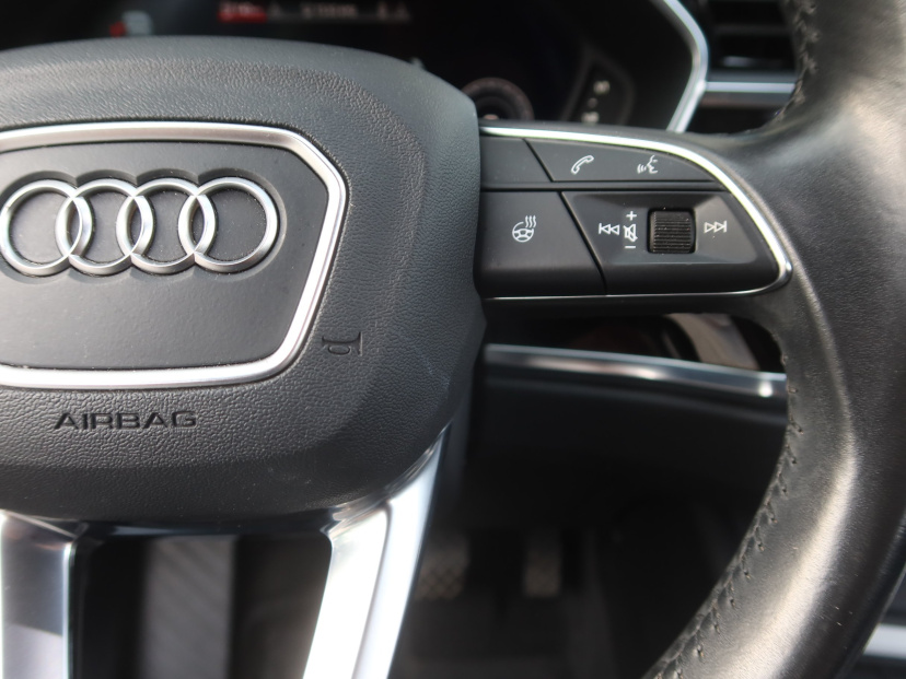 Audi Q3, 2020