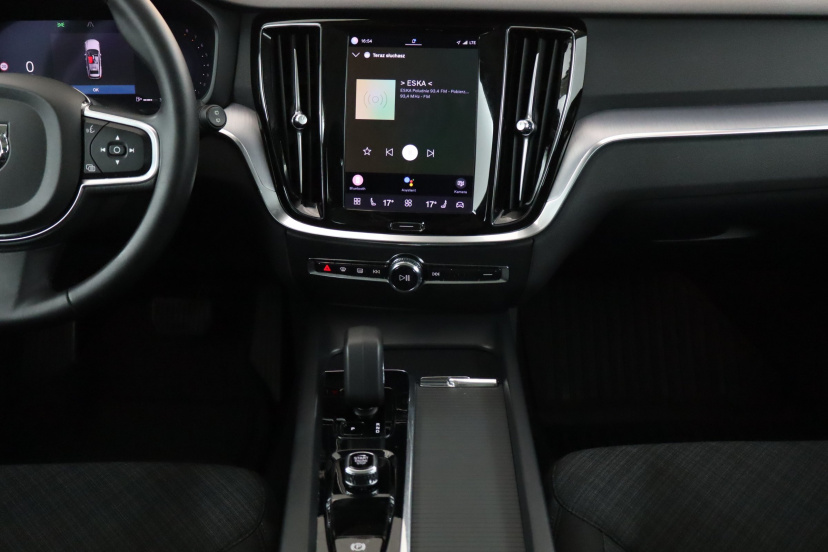 Volvo V60, 2023