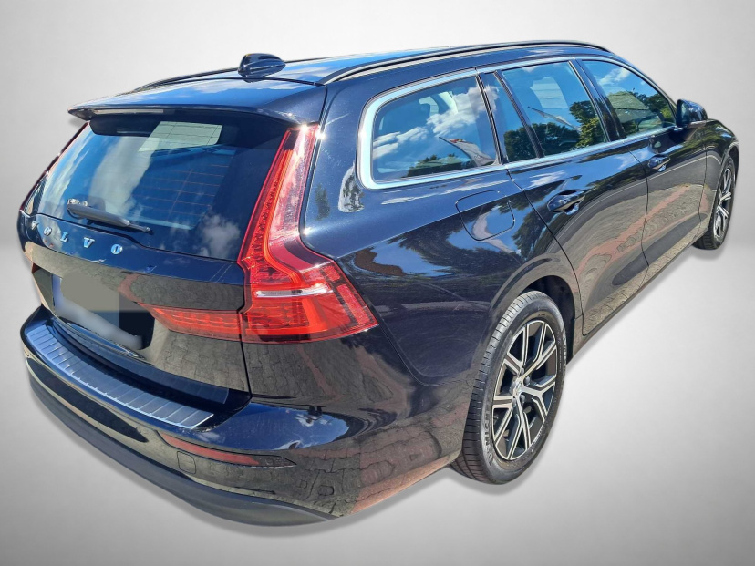 Volvo V60, 2023