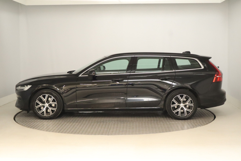 Volvo V60, 2023