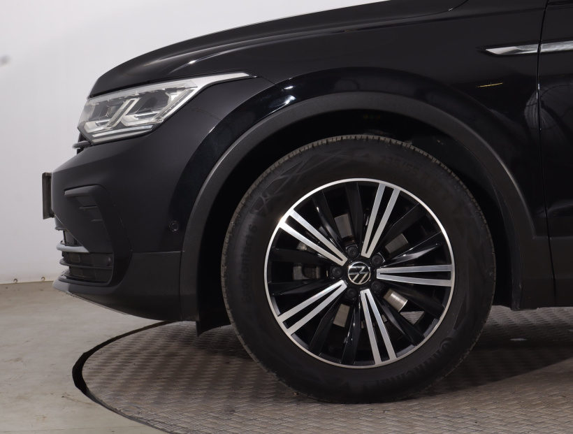Volkswagen Tiguan, 2021