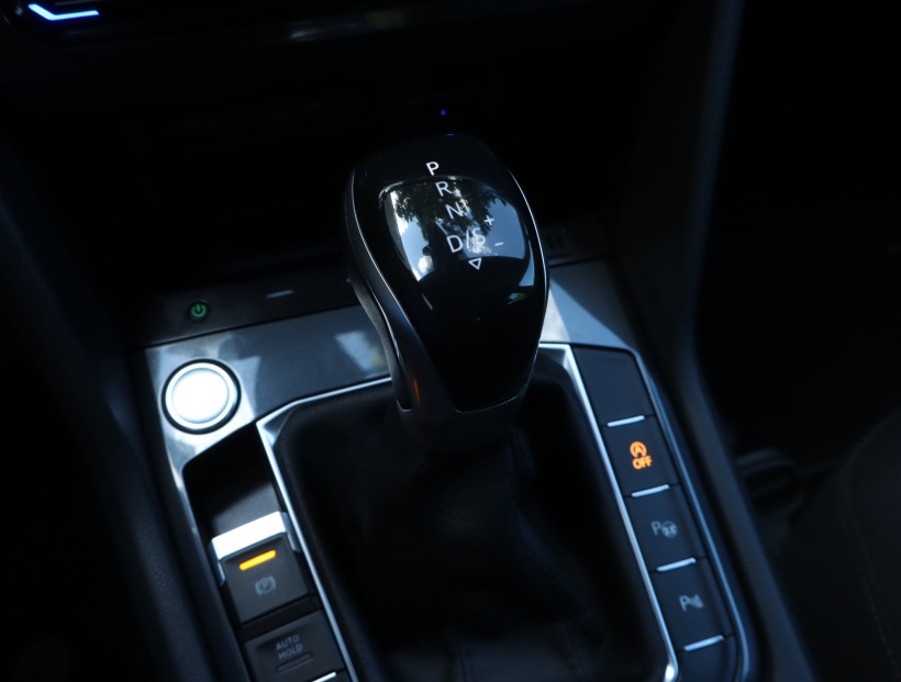 Volkswagen Tiguan, 2021
